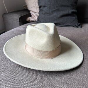 NWT Brixton Joanna Cream Hat Felt 100% Wool